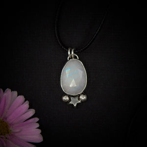 Rose Cut Moonstone Star Pendant - Sterling Silver - Rainbow Moonstone Necklace - Faceted Moonstone Pendant - Dainty Celestial Jewelry OOAK
