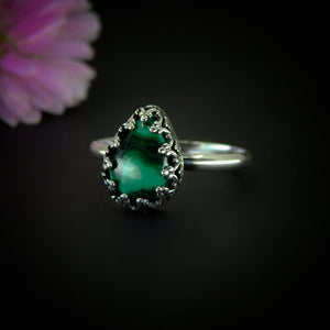 Malachite Ring - Size 9 - Sterling Silver - Dainty Malachite Ring - Teardrop Malachite Jewelry - Unique Gemstone Ring - Green Stone Ring