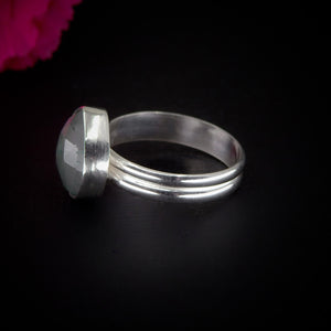 Rose Cut Moss Agate Ring - Size 8 to 8 1/4 - Sterling Silver - Dainty Moss Agate Jewelry - Faceted Gemstone Leaf Ring - Teardrop Tree Agate
