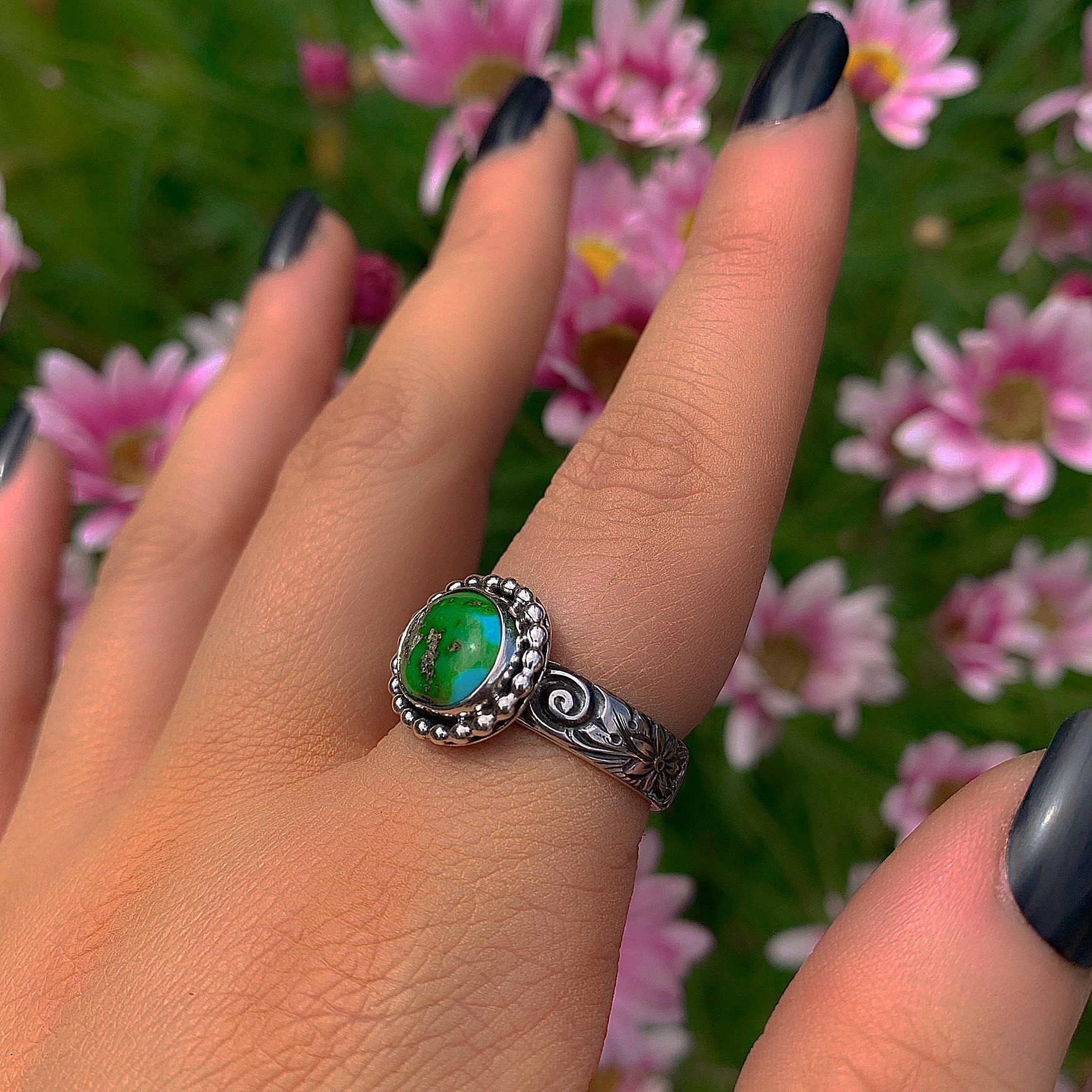 Sonoran Gold Turquoise Ring - Size 7 1/2 - Sterling Silver - Green Turquoise Jewellery - Aqua Turquoise - Thick Floral Band Turquoise Ring