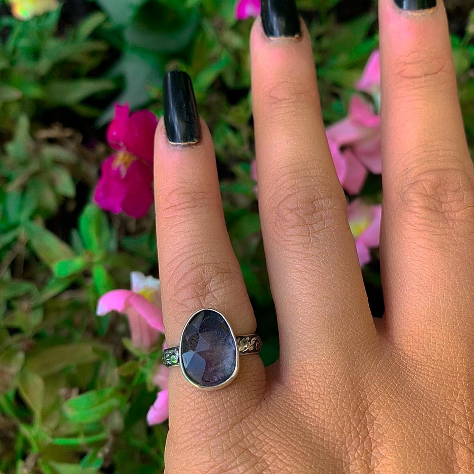 Rose Cut Fluorite Ring - Size 4 1/2 to 4 3/4 - Sterling Silver - Purple Fluorite Jewelry - Faceted Fluorite - Thick Floral Ring Band OOAK