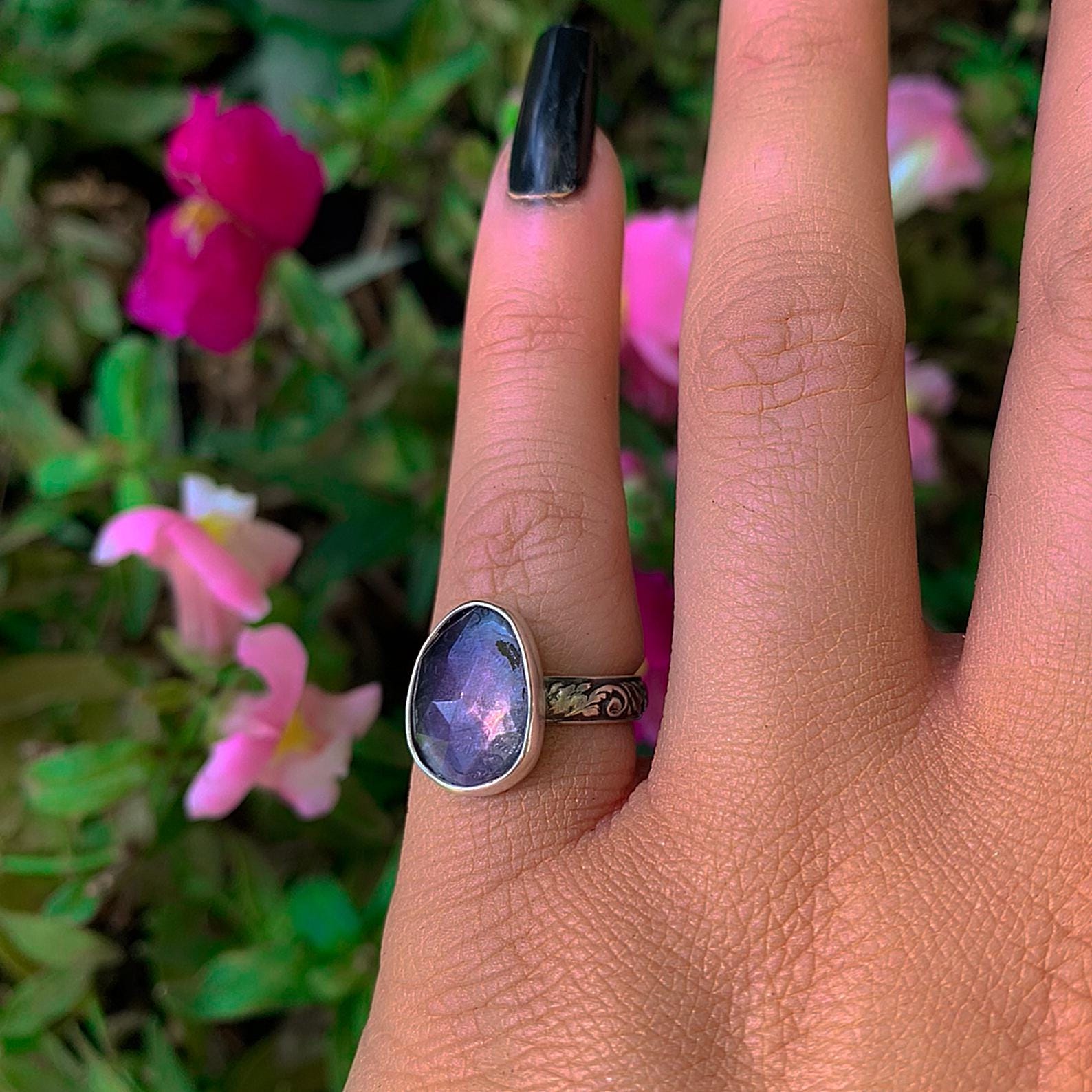 Rose Cut Fluorite Ring - Size 4 1/2 to 4 3/4 - Sterling Silver - Purple Fluorite Jewelry - Faceted Fluorite - Thick Floral Ring Band OOAK