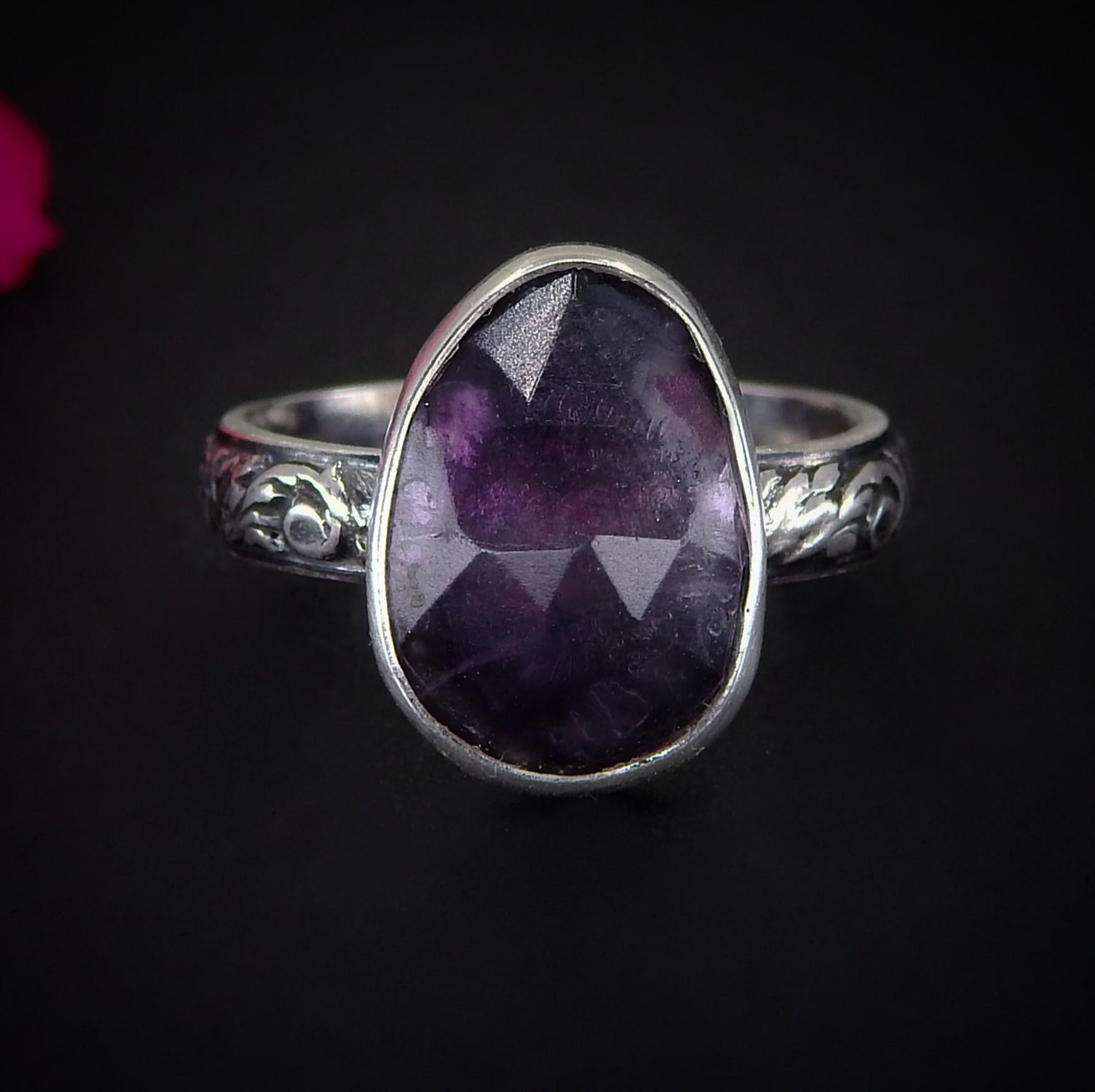Rose Cut Fluorite Ring - Size 4 1/2 to 4 3/4 - Sterling Silver - Purple Fluorite Jewelry - Faceted Fluorite - Thick Floral Ring Band OOAK