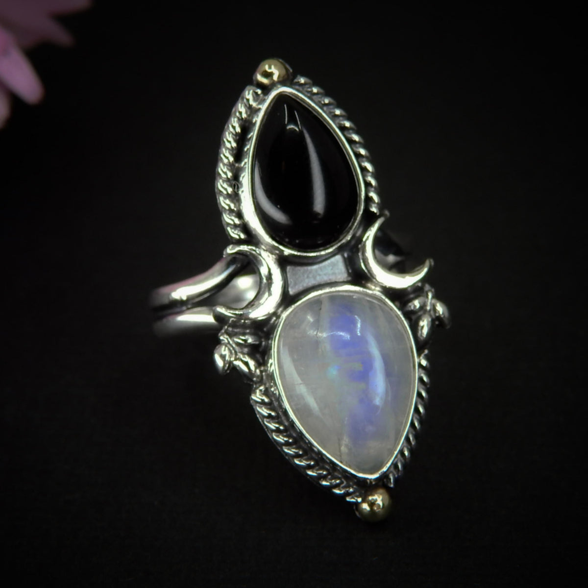 Black Onyx & Moonstone Ring - Size 8 1/4 - Sterling Silver
