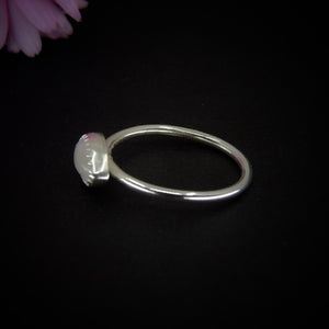 Moonstone Ring - Size 7 1/4 to 7 1/2 - Sterling Silver