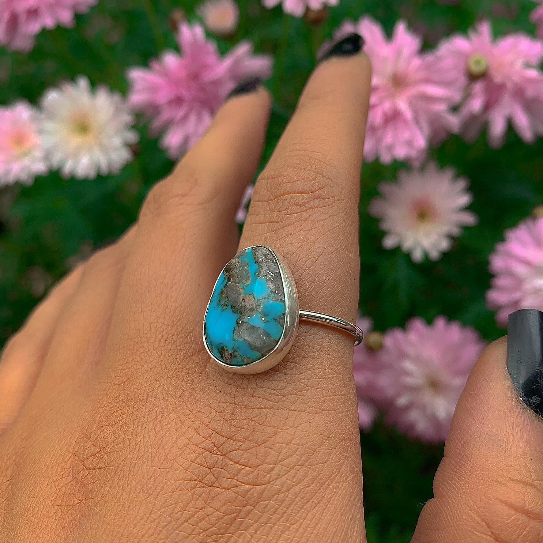 Kingman Turquoise Ring - Size 9 1/2 - Sterling Silver