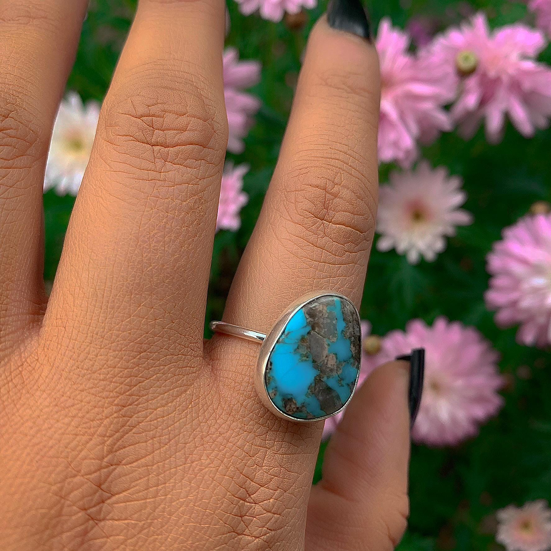Kingman Turquoise Ring - Size 9 1/2 - Sterling Silver