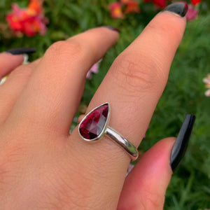 Rose Cut Rhodolite Garnet Ring - Size 10 to 10 1/4 - Sterling Silver - Teardrop Faceted Garnet Jewelry - Pink Garnet Thick Ring Band