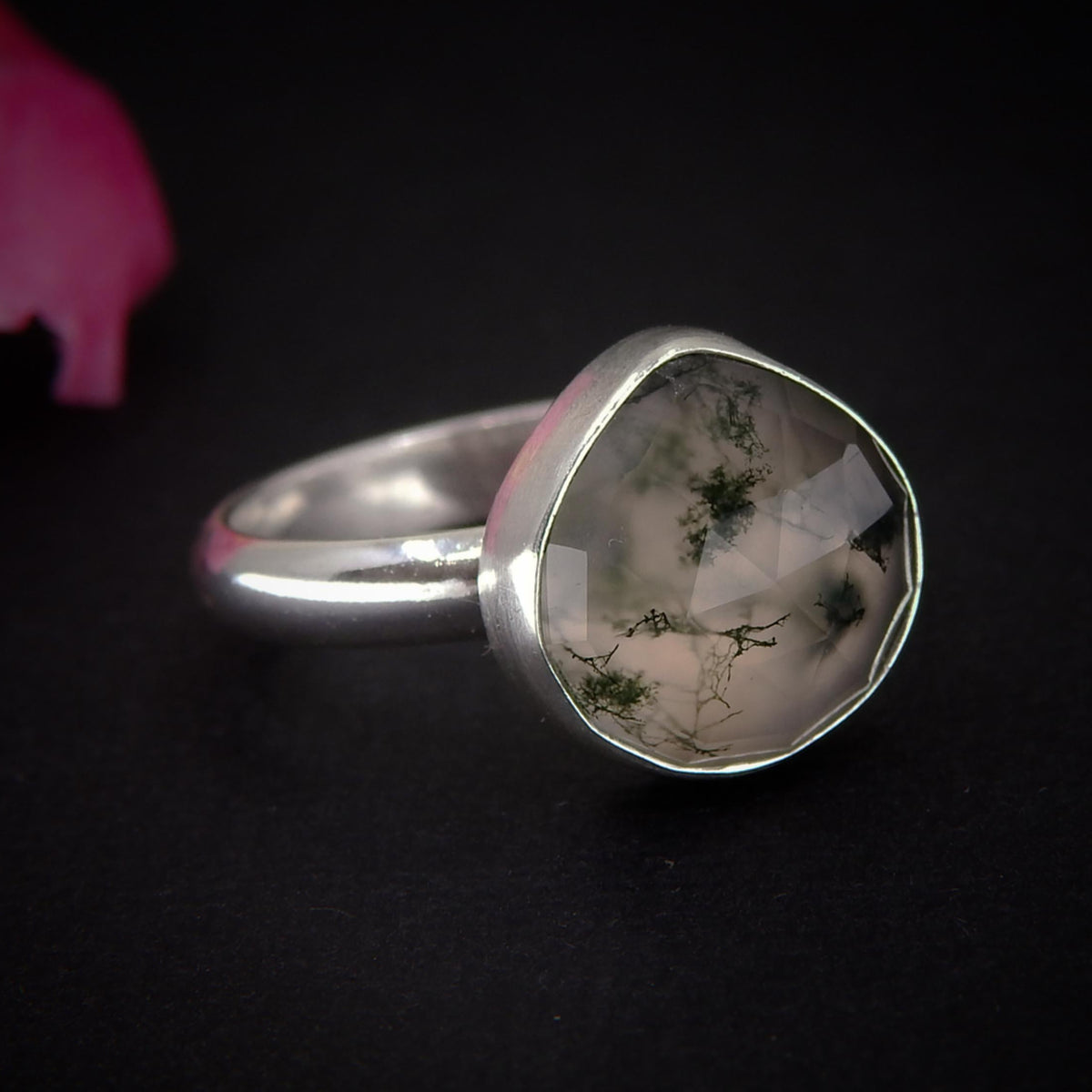 Rose Cut Moss Agate Ring - Size 7- Sterling Silver - Teardrop Moss Agate Jewelry - Faceted Leaf Ring - Forest Tree Agate Thick Ring Band