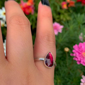 Rose Cut Rhodolite Garnet Ring - Size 10 to 10 1/4 - Sterling Silver - Teardrop Faceted Garnet Jewelry - Pink Garnet Thick Ring Band
