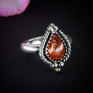 Sunstone Ring - Size 5 - Sterling Silver - Dainty Sunstone Jewelry - Confetti Sunstone Jewellery - Teardrop Orange Gemstone Thick Ring Band