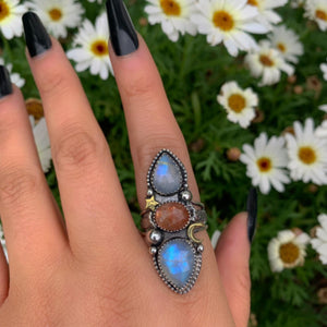 Sunstone & Moonstone Ring - Size 9 to 9 1/4 - Sterling Silver - Crescent Moon, Sun and Star Jewellery - Confetti Triple Stone Celestial Ring