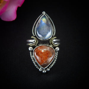 Sunstone & Moonstone Ring - Size 8 1/4 to 8 1/2 - Sterling Silver - Crescent Moon and Sun Celestial Jewelry - Confetti Sunstone Multi Stone