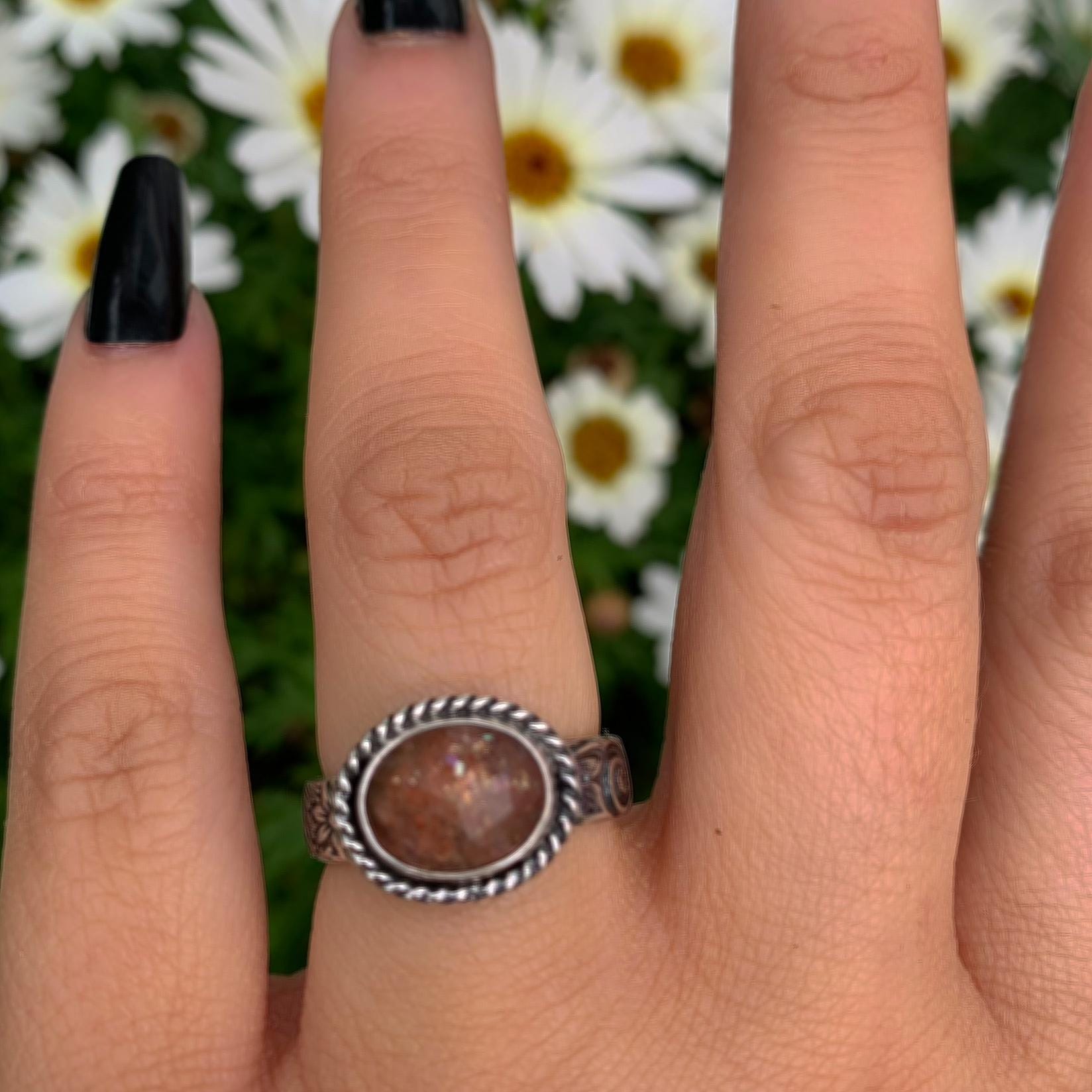Sunstone Ring - Size 7 to 7 1/4 - Sterling Silver - Rose Cut Sunstone Jewelry - Sunstone Jewellery - Thick Floral Detailed Ring Band OOAK