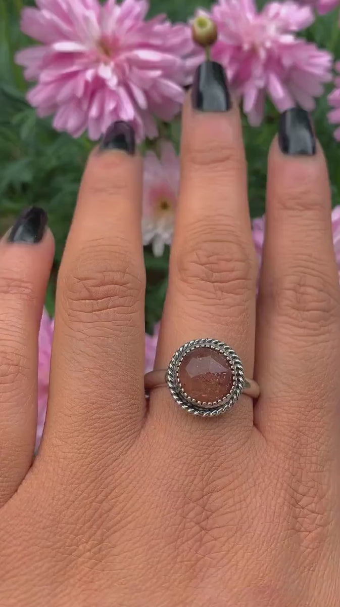 Rose Cut Sunstone Ring - Size 12