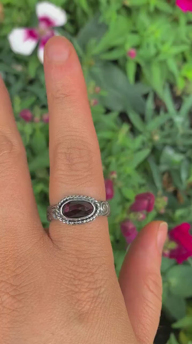 Rose Cut Rhodolite Garnet Ring - Size 9