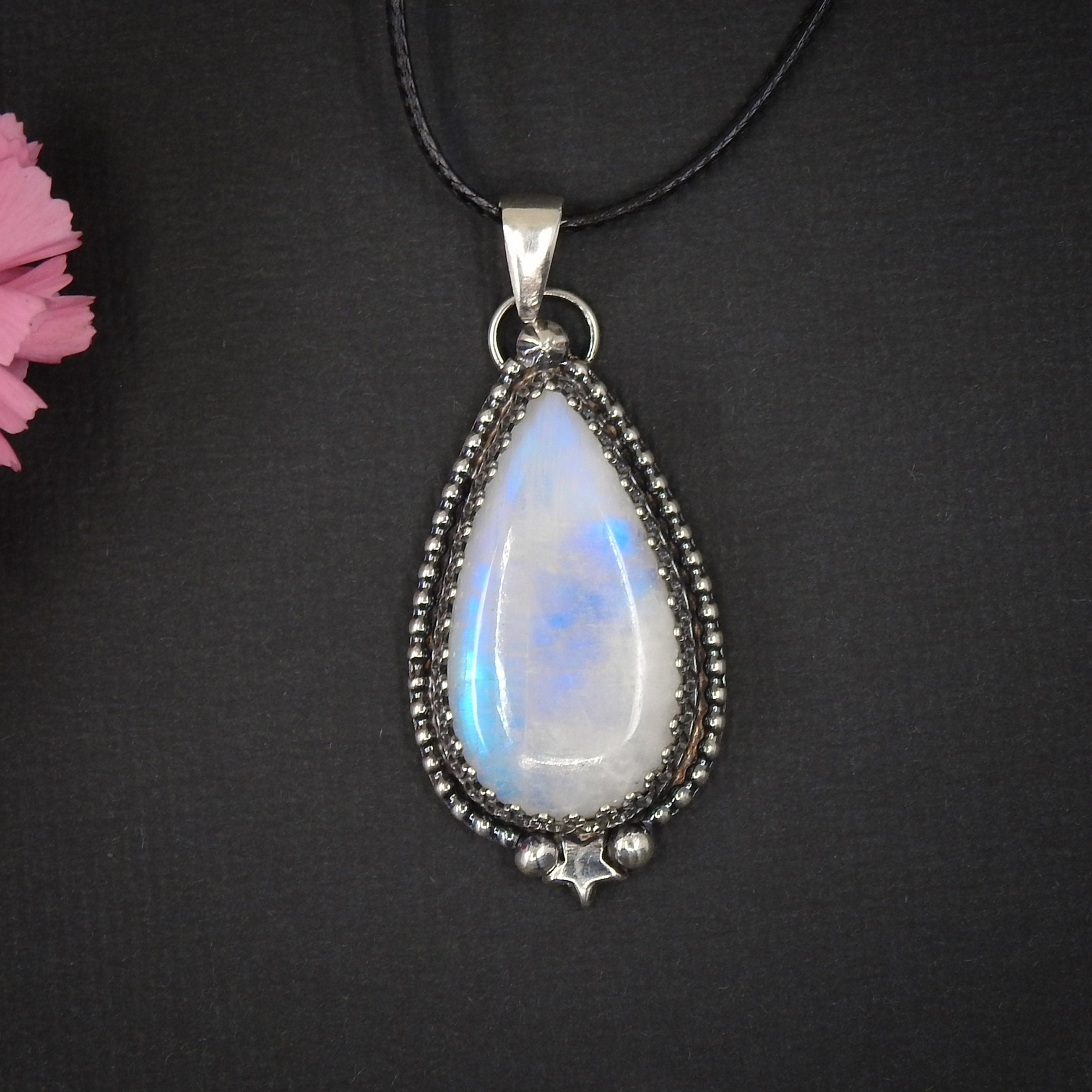 Moonstone Pendant - Sterling Silver 