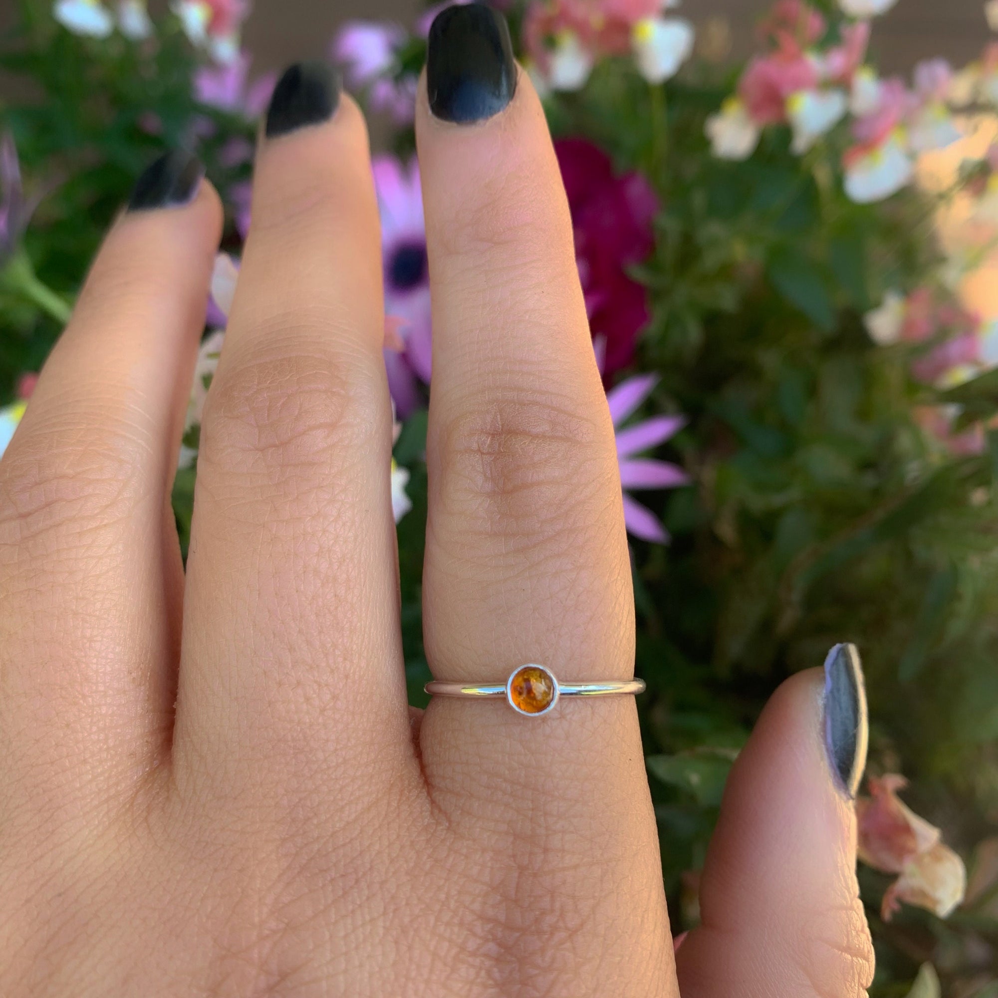 Polish shop amber rings