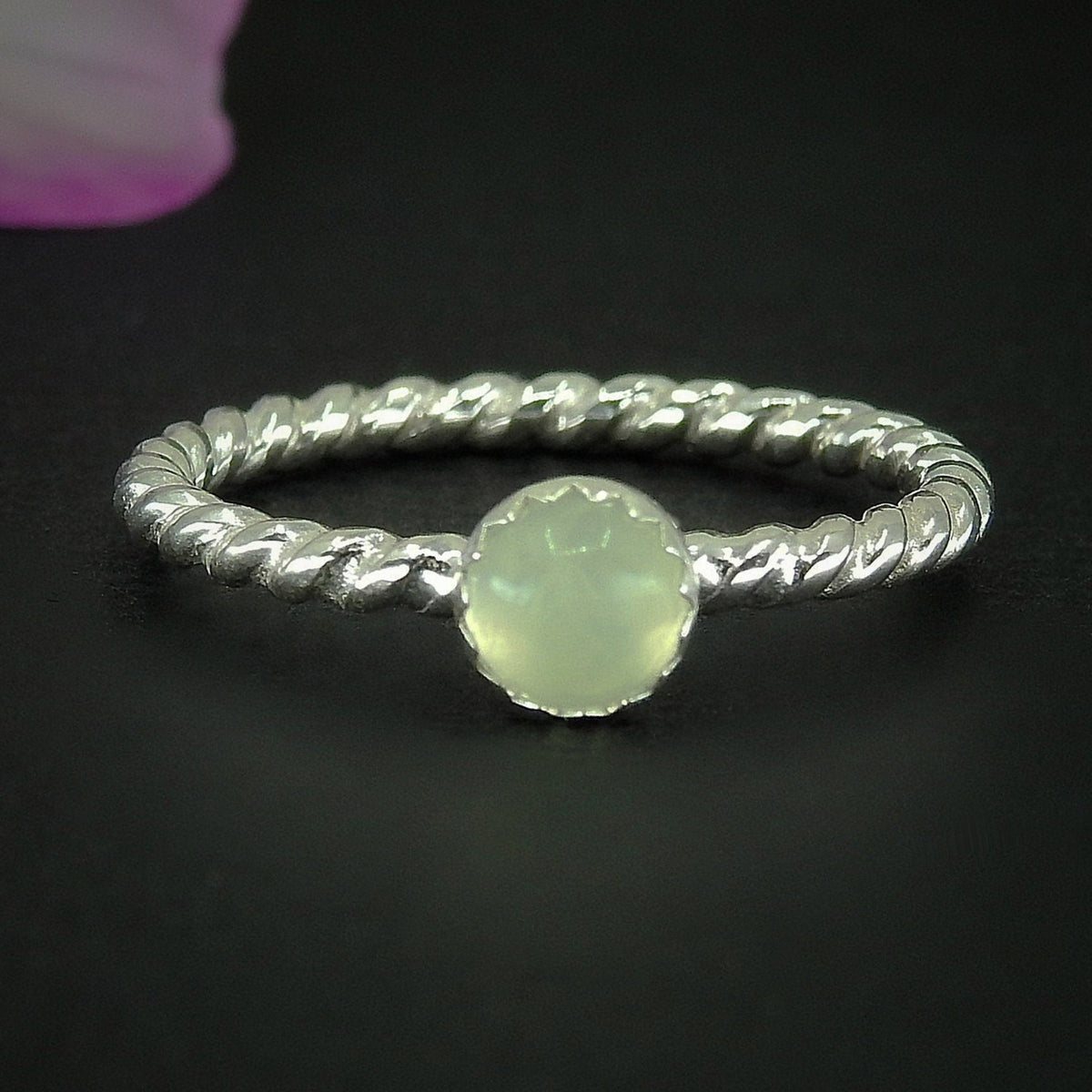 Prehnite Twist Ring - Made to Order 