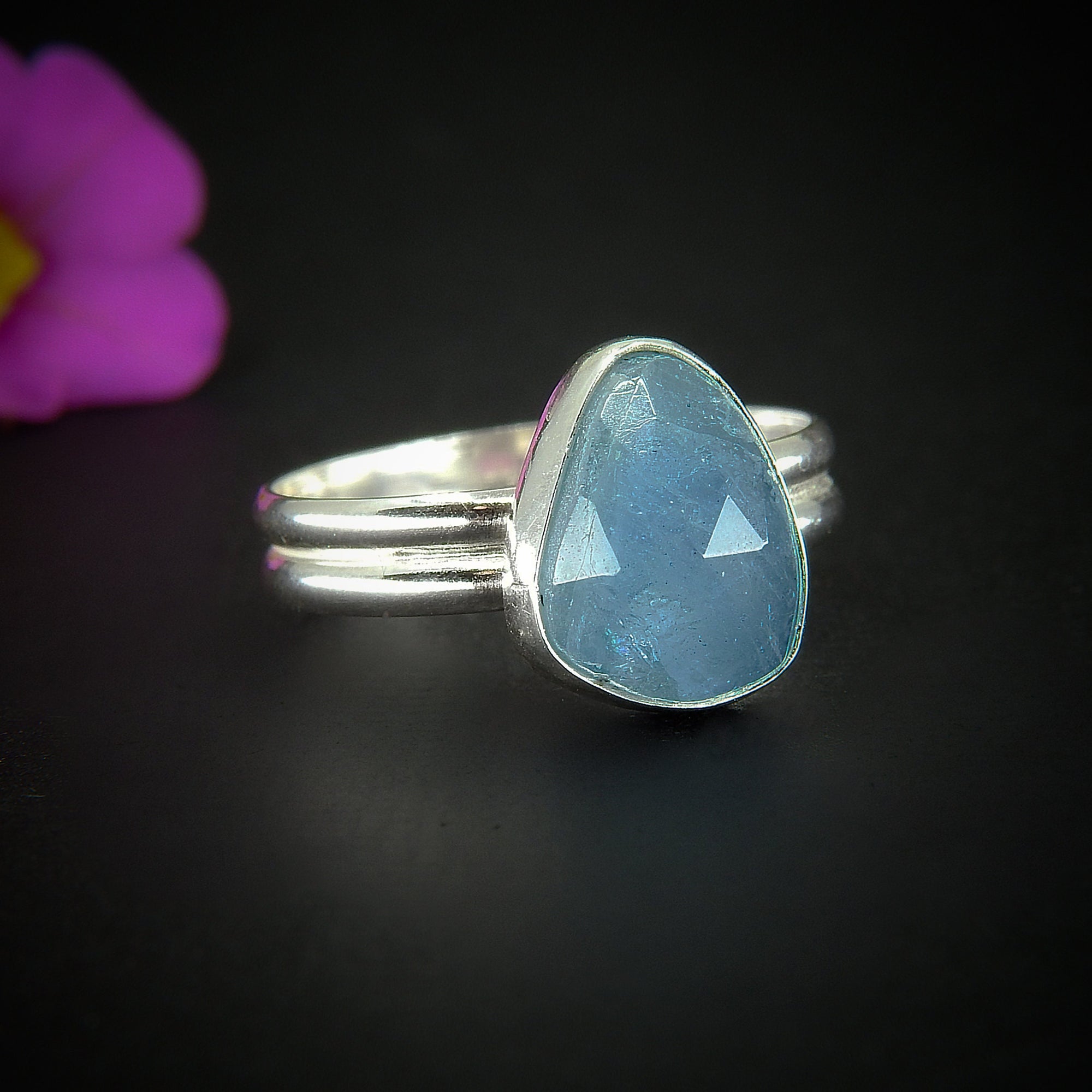 Rose Cut Aquamarine Ring - Size 9 - Sterling Silver - Aquamarine Jewellery - Blue Aquamarine Ring - Unique Aquamarine Statement Ring OOAK