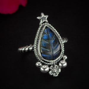 Labradorite Leaf Ring - Size 4 - Sterling Silver - Leaf Labradorite Ring - Blue Labradorite Flower Ring - Handmade Labradorite Star Jewelry