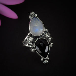 Rose Cut Moonstone & Black Onyx Ring - Size 10 - Sterling Silver - Faceted Moonstone Ring - Black Onyx Jewelry - Double Stone Crescent Moon