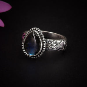 Labradorite Ring - Size 5 1/2 - Sterling Silver - Teardrop Blue Labradorite Ring - Thick Band Labradorite Jewellery - Floral Ring Band OOAK