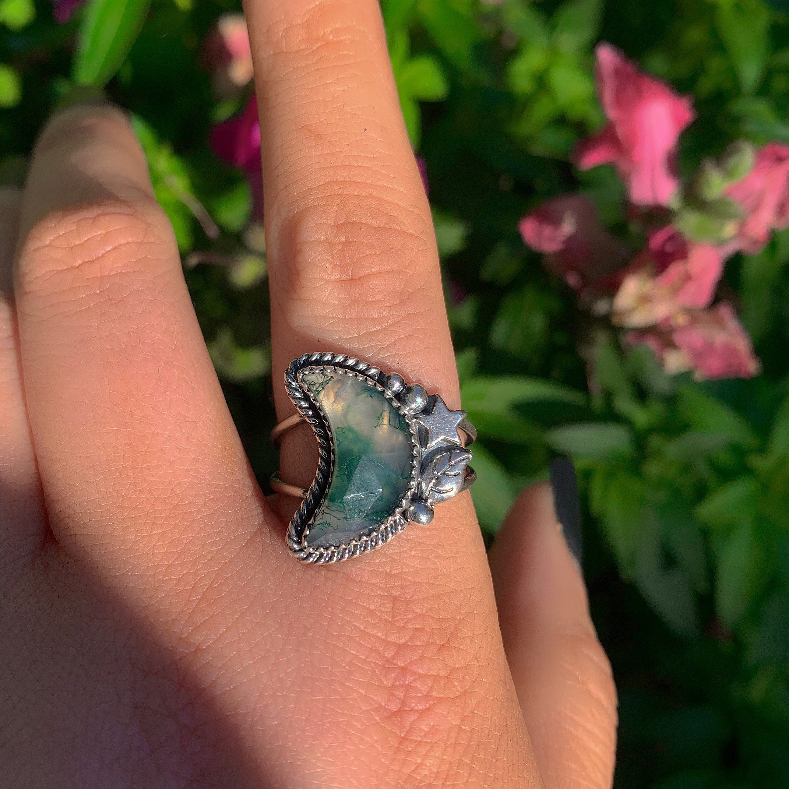 Rose Cut Moss Agate Moon Ring - Size 9 - Sterling Silver - Faceted Moss Agate Jewelry - Leaf Ring - Crescent Moon Tree Agate - Forest Ring