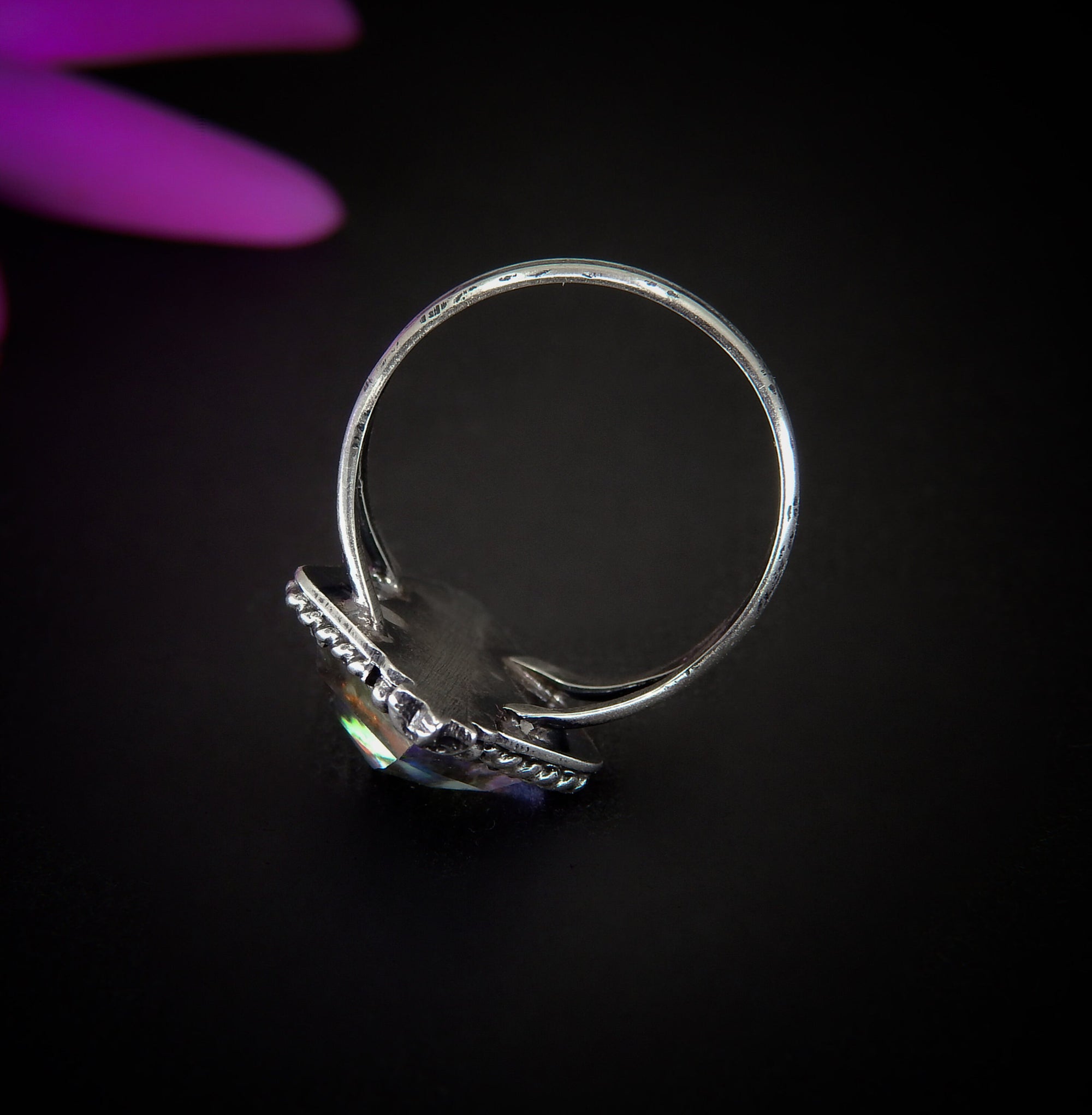Angel Aura Quartz Ring - Size 9 - Sterling Silver - Angel Aura Quartz Star Ring - Kite Shaped Aura Quartz Jewelry - Faceted Rainbow Crystal