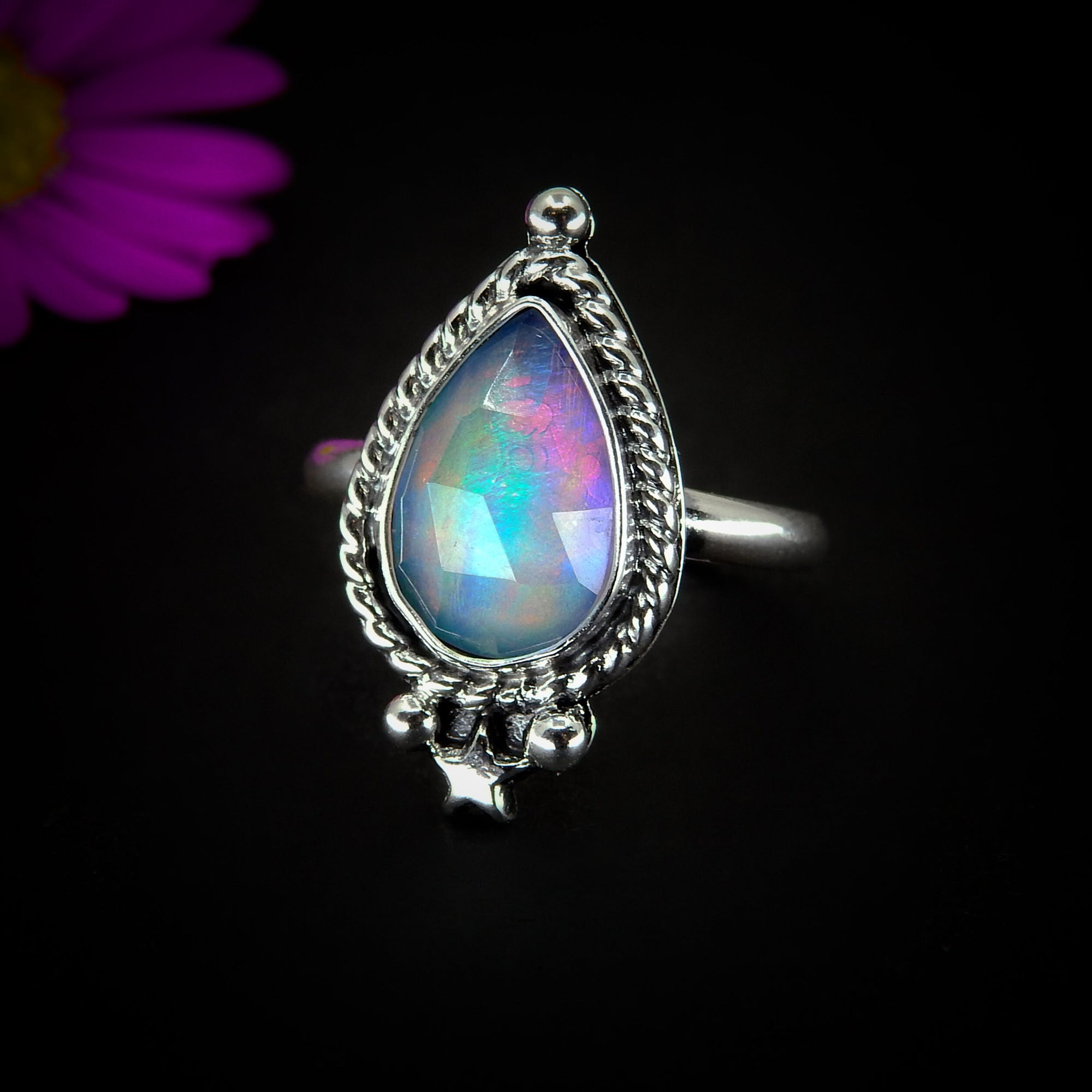 Rose Cut Clear Quartz & Aurora Opal Ring - Size 6 - Sterling Silver - Pastel Rainbow Opal Ring - Pink Purple Jewellery - Faceted Star Ring