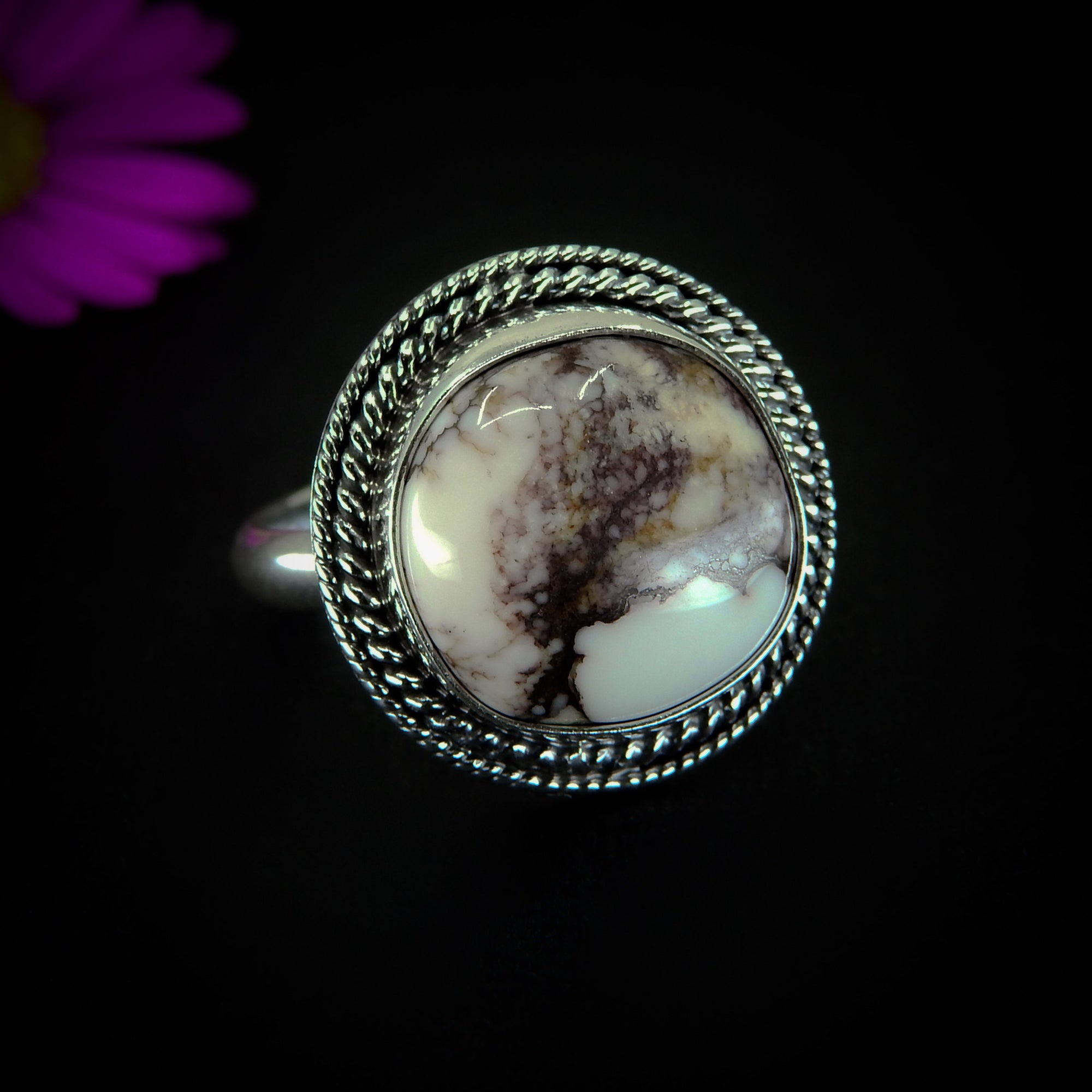 Wild Horse Magnesite Ring - Size 9 - Sterling Silver - Sacred Buffalo Ring - Artisan Jewellry - Handcrafted Statement Ring, White Turquoise