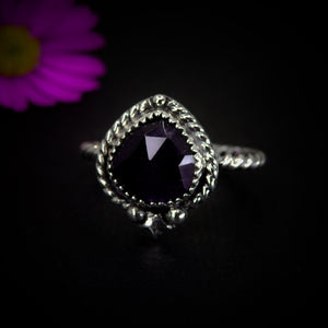 Rose Cut Amethyst Ring - Size 9 - Sterling Silver - Teardrop Amethyst Statement Ring - Purple Amethyst Jewellery . Pear Cut Amethyst Jewelry